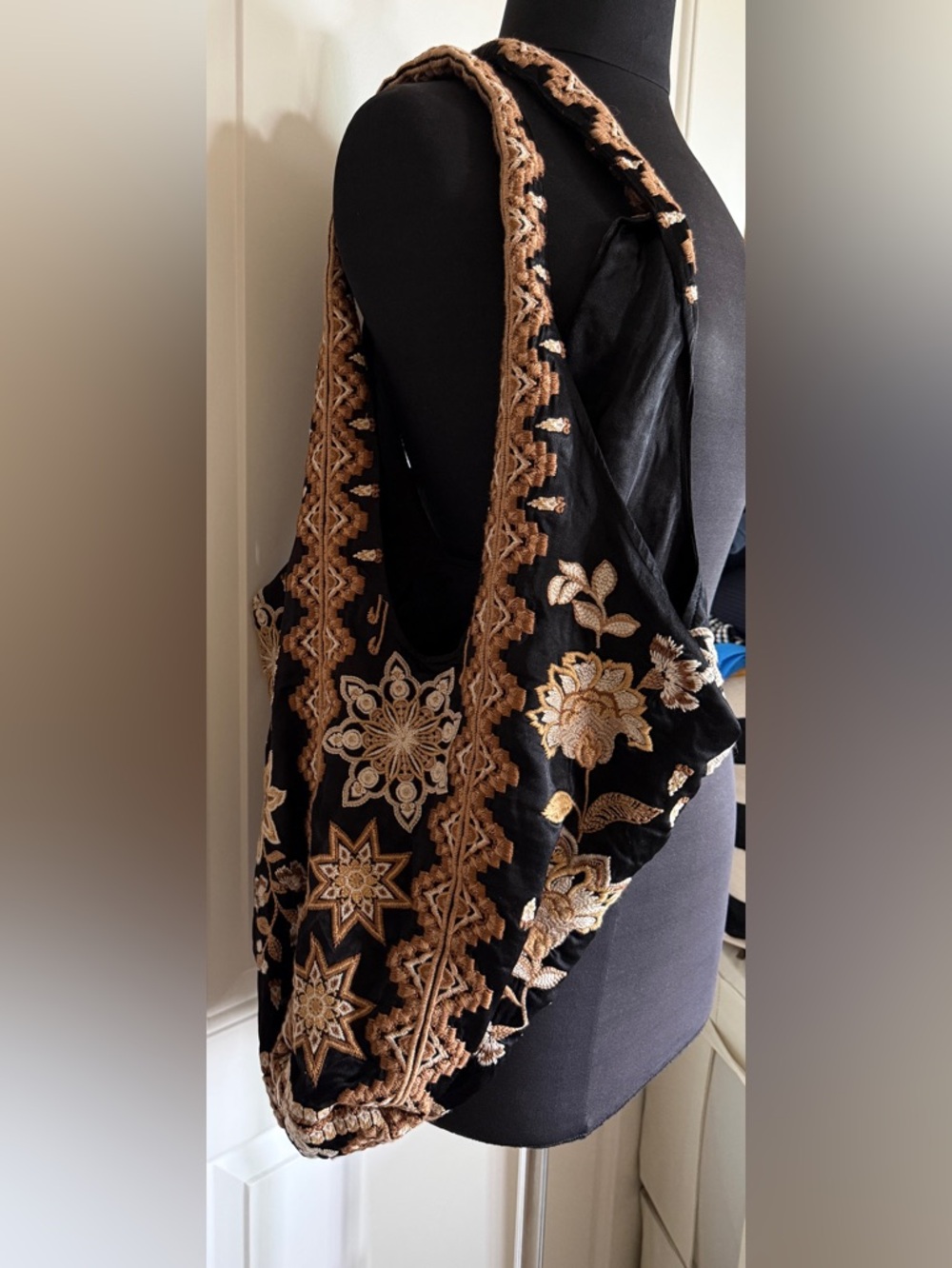 Johnny Was Artisan Embroidered Hobo Shoulder Bag Black Floral Boho Tote